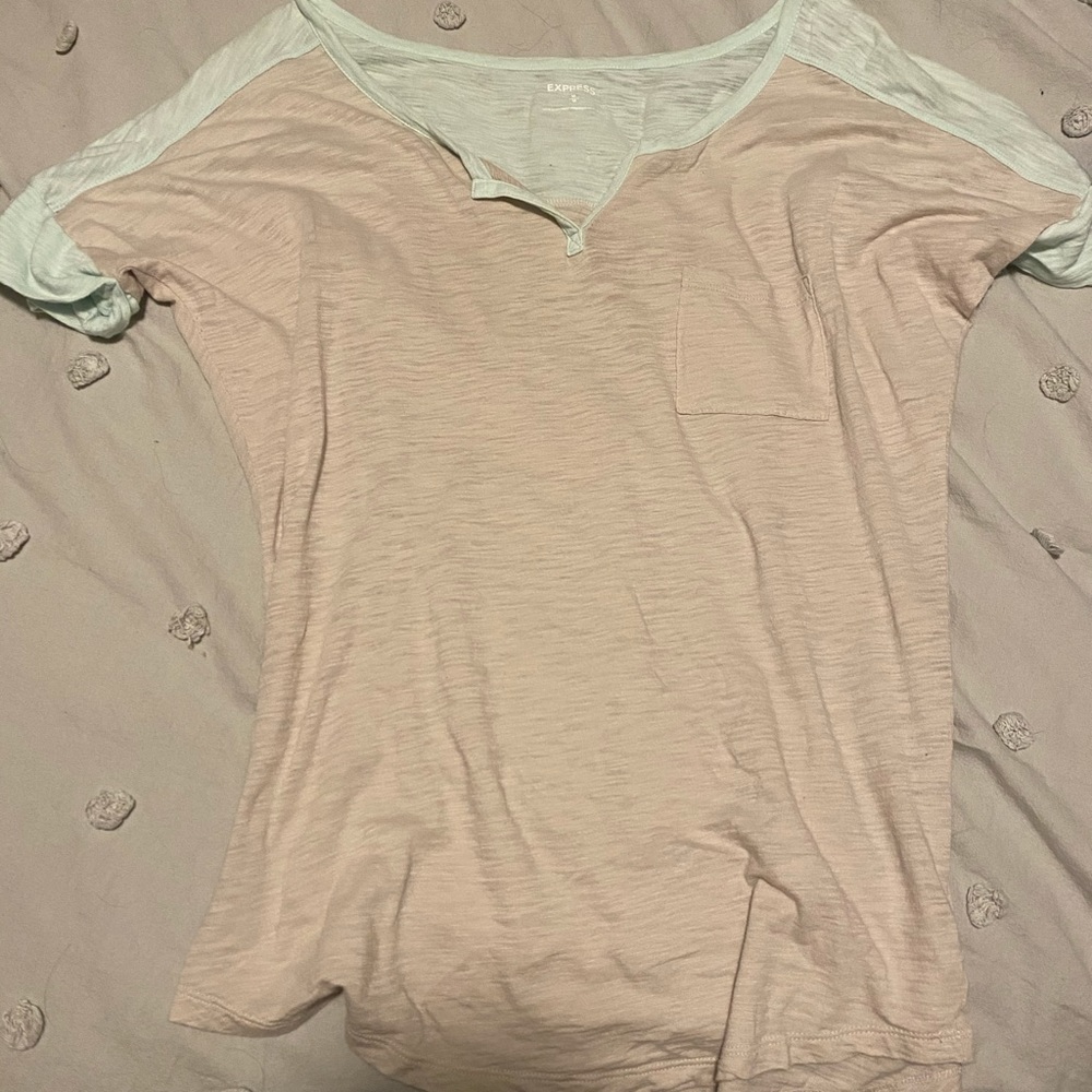 Loose fitted tan and teal short sleeve shirt